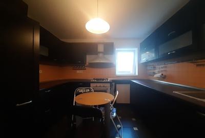 Apartament cu 4 camere decomandat în 13 Septembrie - 6