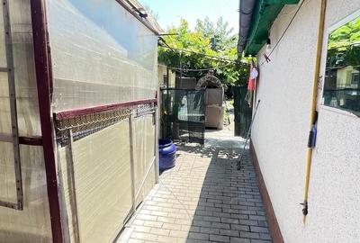 Casă cu Teren 432 Mp în Central - 2