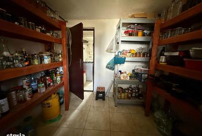 Casă cu 5 camere cu Teren 4000 Mp în Florești - 4