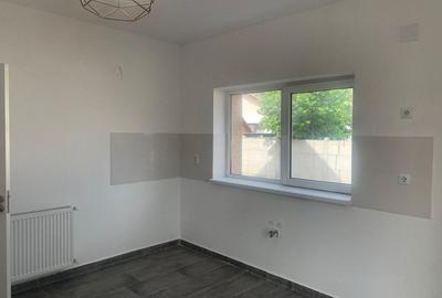 Casă individuală cu 5 camere cu Teren 395 Mp în Malu Mare - 20