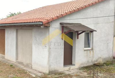 Casă individuală cu 5 camere cu Canalizare în Sud-Vest - 8