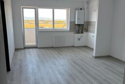 Garsonieră decomandată în Sânpetru - 9