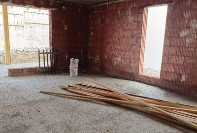 Casa la rosu zona Dr. Sigmirului - 11