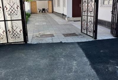 Casă cu Teren 300 Mp în Vatra Luminoasă - 1