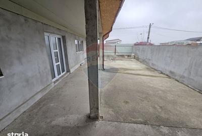 Casă cu 3 camere cu Teren 1000 Mp în Țifești - 5