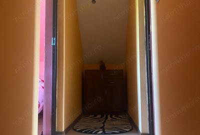 Casă cu 6 camere cu Teren 2800 Mp în Dudești - 8