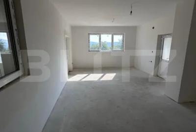 Casă cu 4 camere cu Teren 500 Mp în Central - 3