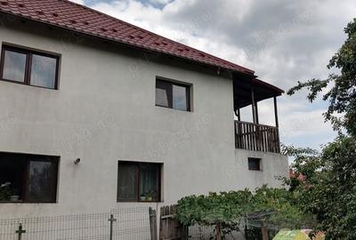 Casă cu 5 camere cu Teren 500 Mp în Mărăcineni - 5