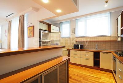 Apartament spatios cu 4 camere | mobilat | vedere libera | 2 garaje - 6