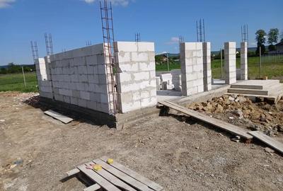 Casă cu 3 camere cu Teren 403 Mp în Roman - 6