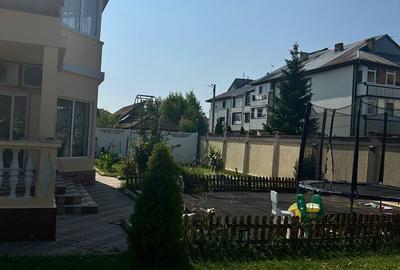 Casă cu 5 camere cu Canalizare în Central - 18