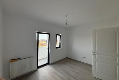 Apartament cu 3 camere decomandat în Dancu - 5