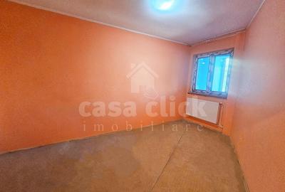 Apartament cu 2 camere decomandat în Micro 13 - 2