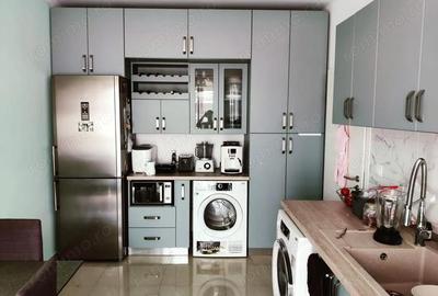 Apartament cu 3 camere decomandat în Girocului - 19