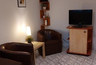 Braila de inchiriat garsoniera zona Mioritei(ultracentrala),renovata,mobilata, - 2