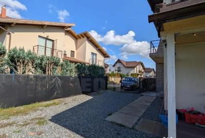 Casă cu 3 camere cu Teren 344 Mp în Florești
