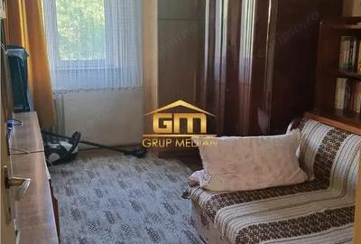 Apartament cu 3 camere decomandat în Traian - 5