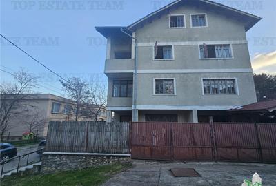 Vila spatioasa 11 camere la gri in centru Pitesti - 11