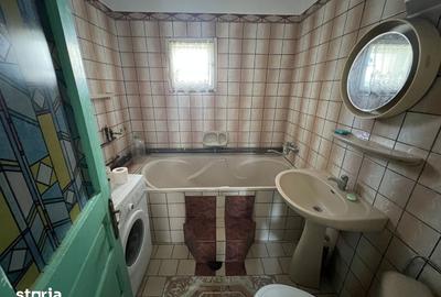Casă cu 5 camere cu Teren 2607 Mp în Păulești - 8