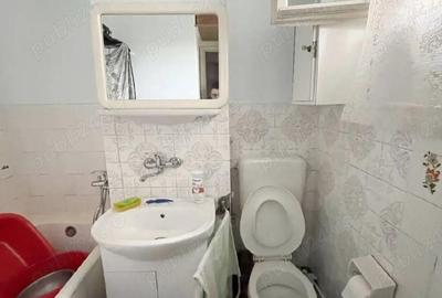 Apartament cu 2 camere decomandat în Micro 15 - 6