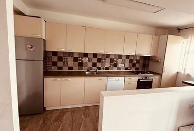 Casă cu 4 camere cu Teren 300 Mp în Central - 10