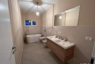 Casă cu 5 camere cu Teren 433 Mp în Oncea - 2