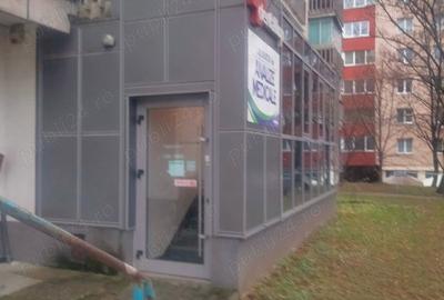 Spațiu comercial, de 92 mp, în Tudor - 2