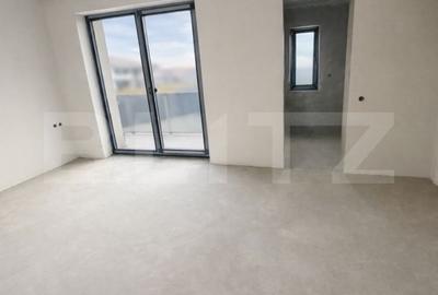 Duplex cu 4 camere cu Canalizare în Câmpenești - 2