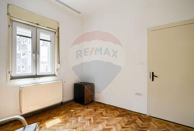 Vila ideala pentru locuinta sau investitie -  zona ultracentrala Arad - 10