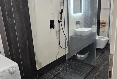 Apartament cu 3 camere semidecomandat în Central - 3