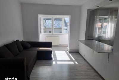 Apartament cu 3 camere semidecomandat în Central - 9