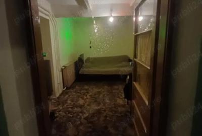 Casă cu 3 camere cu Teren 1960 Mp în Central - 7