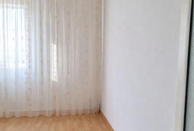 Apartament cu 3 camere decomandat în Central - 3