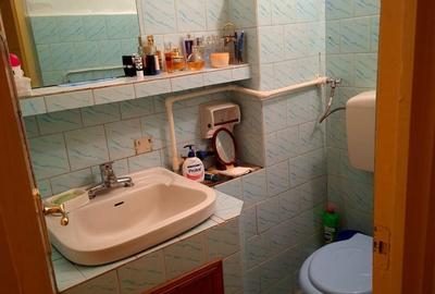 Apartament cu 3 camere decomandat în Central - 2