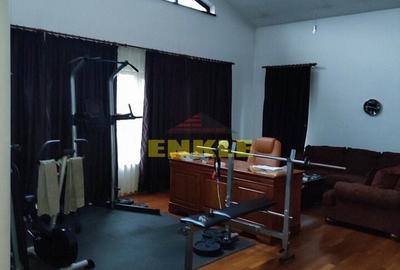 Casă individuală cu 5 camere cu Canalizare în Periferie - 1
