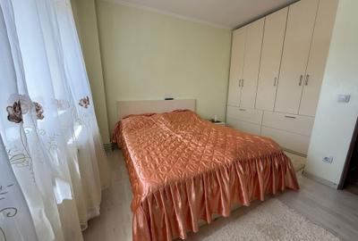Apartament cu 3 camere semidecomandat în Careiului - 3