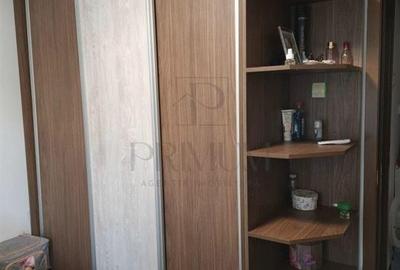 LIPOVEI - ETAJ 2 - DECOMANDAT - 3 CAMERE - CENTRALA PROPRIE - CLIMA - BOXA - 3