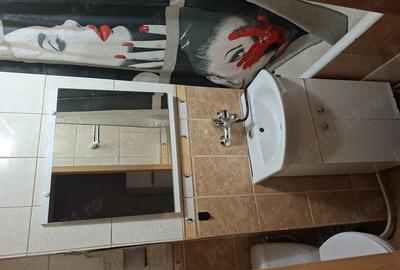 Inchiriez garsoniera Inchiriez garsoniera - 3