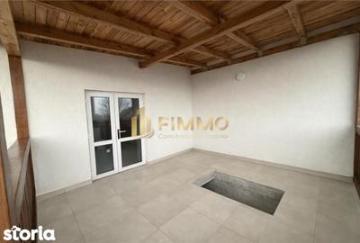 Casă cu 6 camere cu Teren 1000 Mp în Șcheia - 2