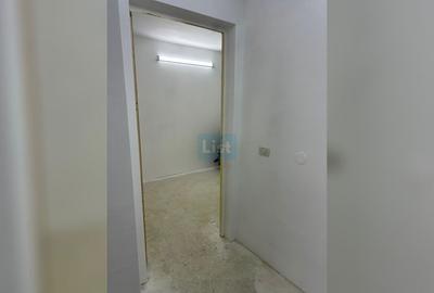 Spațiu comercial, de 200 mp, în Central - 7