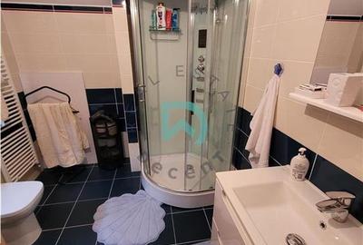 Casă individuală cu 6 camere cu Garaj în Tractorul - 13