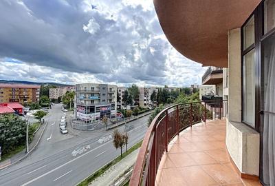 Apartament cu 3 camere semidecomandat, mobilat în Zorilor - 13