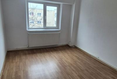 Apartament cu 3 camere în Central - 4