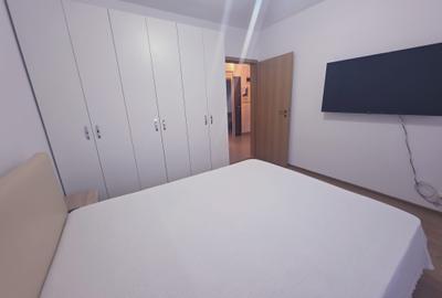 Apartament cu 2 camere decomandat în Tractorul - 10