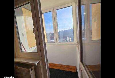 Apartament cu 2 camere decomandat în Decebal - 5