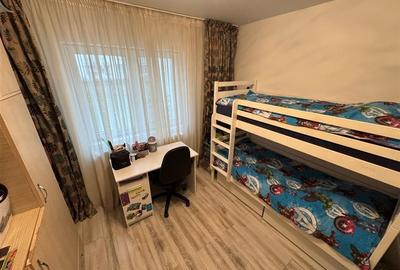 Apartament 2 camere, parter, 46mp , zona Sud - Scoala 1 - - 11