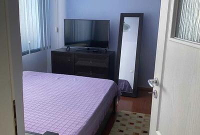 Apartament cu 3 camere semidecomandat în Central - 2