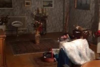 Casă cu 7 camere cu Canalizare în Central - 17