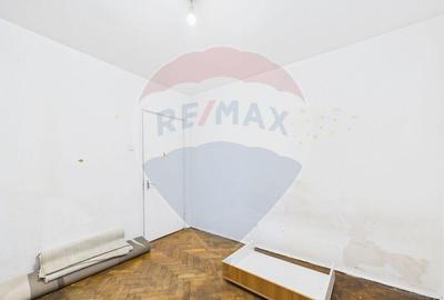 Apartament cu 3 camere de vanzare in zona Campia Libertatii - 3