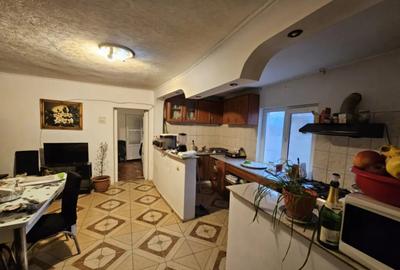 Casă cu 3 camere cu Teren 279 Mp în Brestei - 8